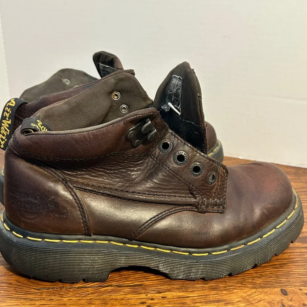 Dr Martens 8A19 Brown Leather Ankle Boots Mens Size 8 AirWair Lug‎ Sole Vintage